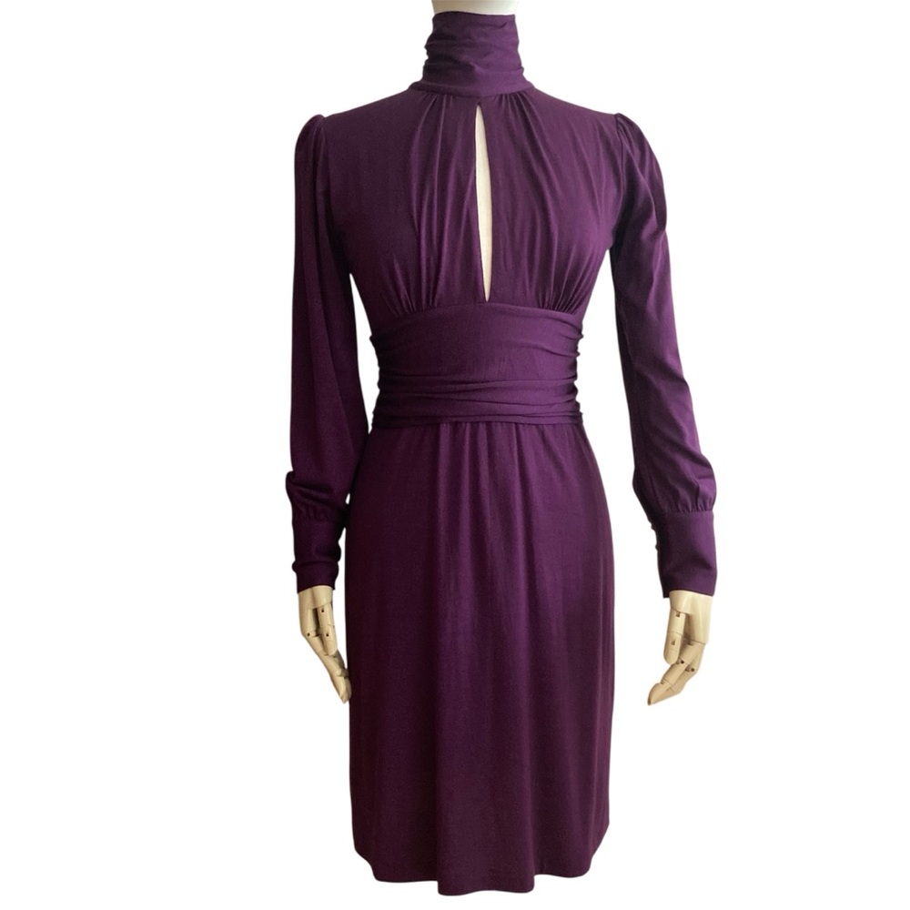 NIEVES LAVI | 100% Wool Purple Keyhole Dress Size 6 Gold Button Ruched